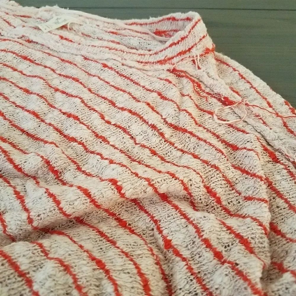 Free People Island Girl Hacci Top Sz XS - Picture 7 of 7
